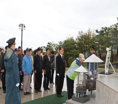 부산광역시기장군재향군인회 참배 이미지