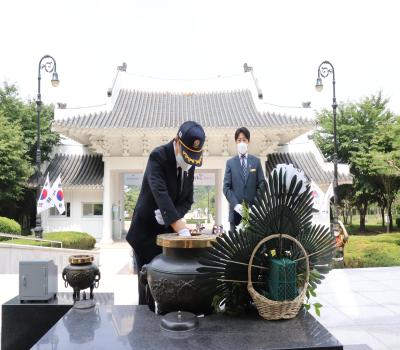 대한민국월남참전자회 인천남동구지회 참배 이미지