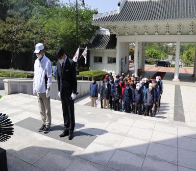 대한민국상이군경회 인천연수구지회 참배 이미지