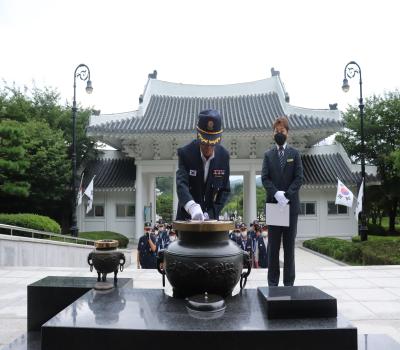 대한민국월남전참전자회 울주군지회 참배 이미지