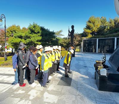 대한민국전몰군경미망인회 금산군지회 참배 이미지