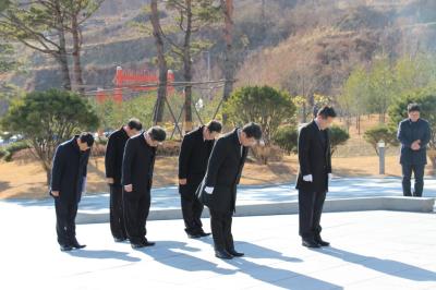 경남도지사 권한대행 신년참배 행사 이미지