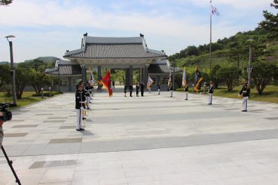 국립산청호국원 홍보대사 참배(5월11일) 이미지